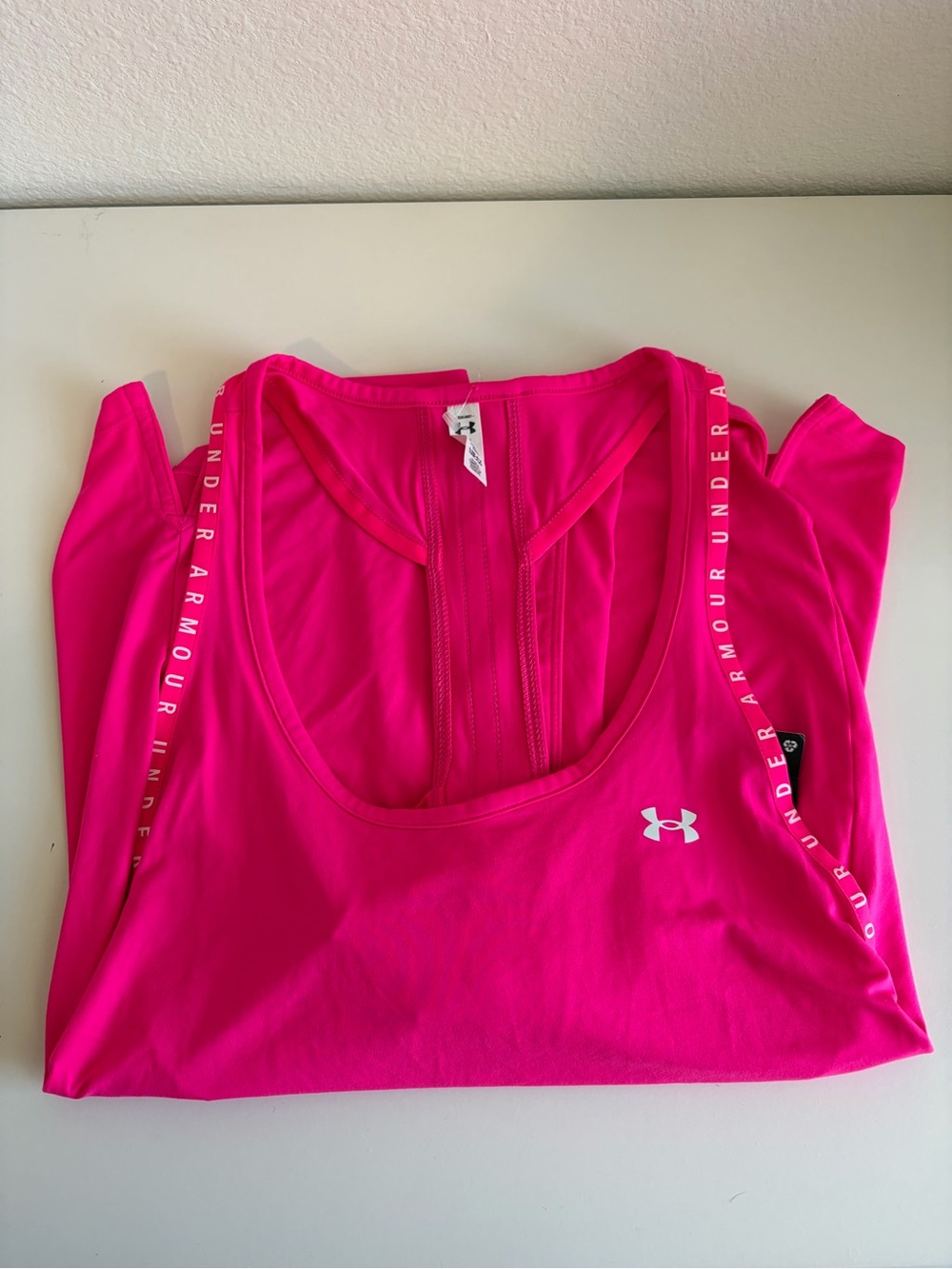 Under Armour Women’s Neon Pink Athletic Tank Top